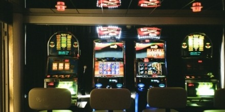 Revealed: Risky parental gambling affects 200,000 Australian kids