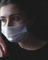 Tracking wellbeing outcomes during the COVID-19 pandemic (January 2022): Riding the Omicron wave Tracking wellbeing outcomes during the COVID-19 pandemic (January 2022): Riding the Omicron wave